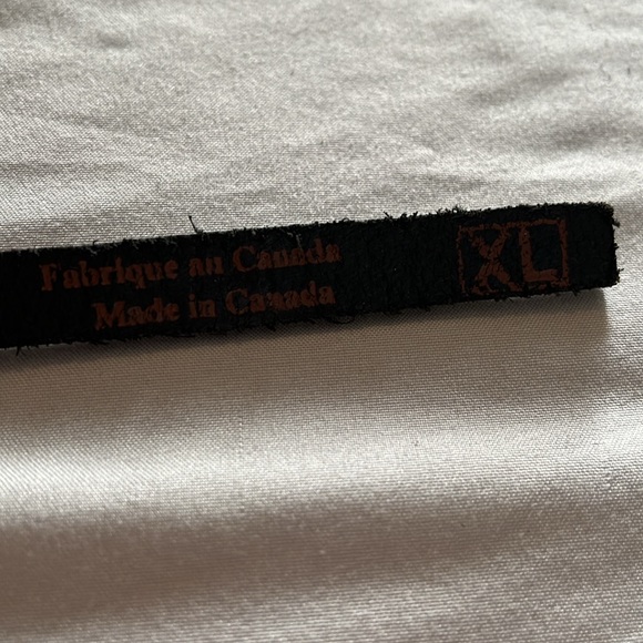 Roots genuine leather belt - Picture 3 of 6